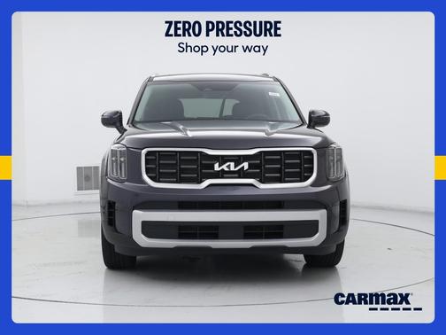 Gray 2025 Kia Telluride S