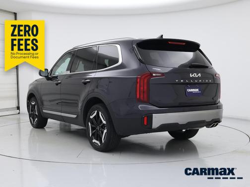 Gray 2025 Kia Telluride S