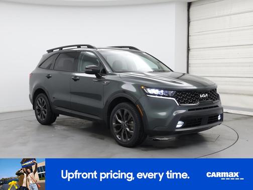 Green 2023 Kia Sorento X-Line EX