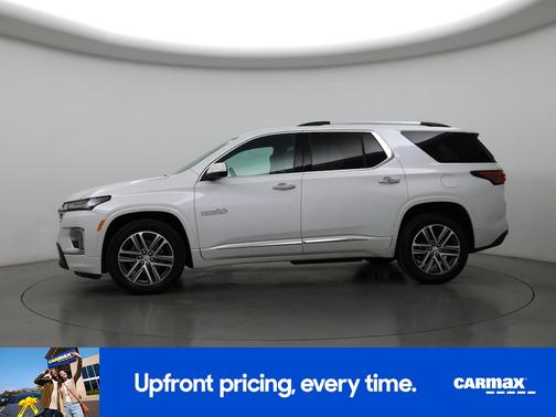 Pearl 2023 Chevrolet Traverse High Country
