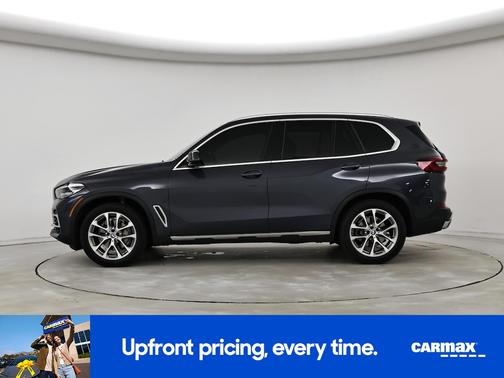 Gray 2022 BMW X5 sDrive40i