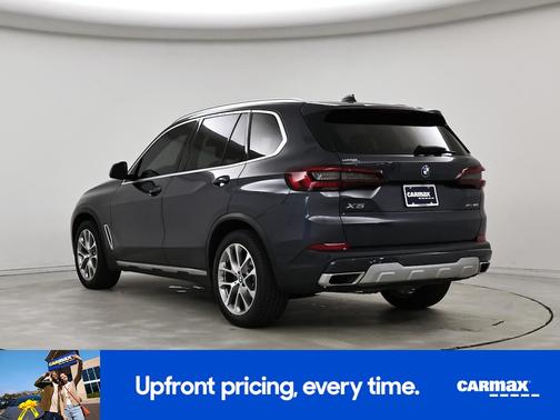 Gray 2022 BMW X5 sDrive40i