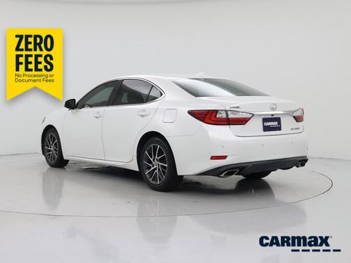 White 2018 Lexus ES 350