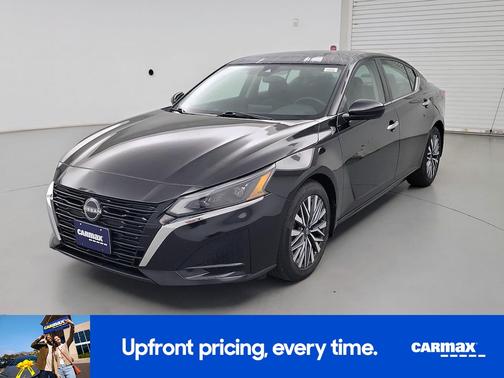 2023 Nissan Altima SV