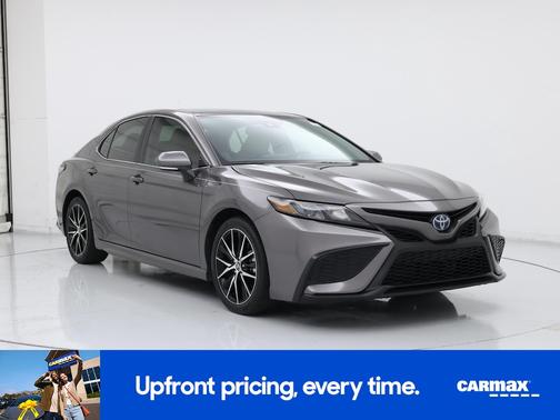2024 Toyota Camry Hybrid SE