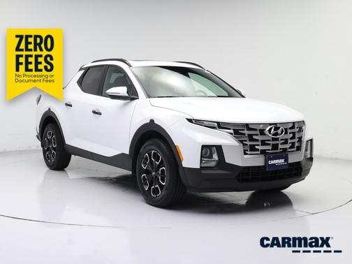White 2023 Hyundai SANTA CRUZ SEL