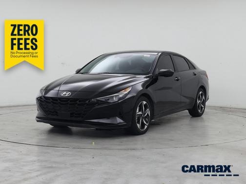 Black 2023 Hyundai ELANTRA SEL