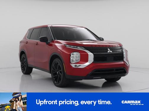 2023 Mitsubishi Outlander SE Black Edition