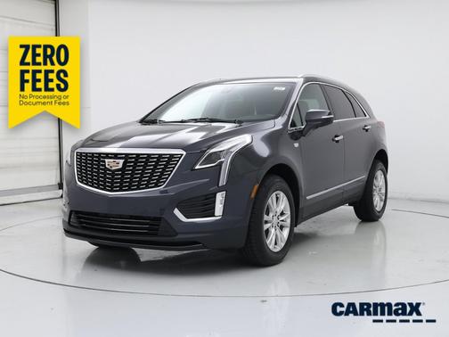 Gray 2022 Cadillac XT5 Luxury