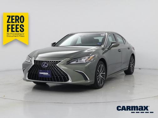 Green 2022 Lexus ES 300h