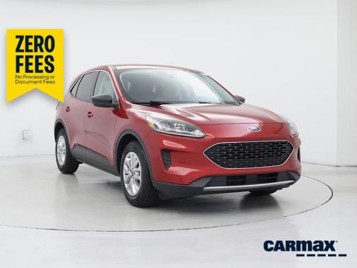 Red 2022 Ford Escape SE