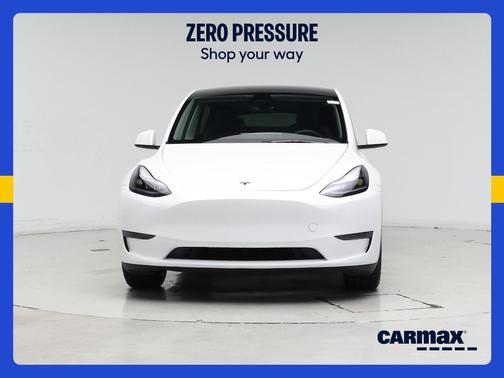 White 2025 Tesla Model Y Long Range