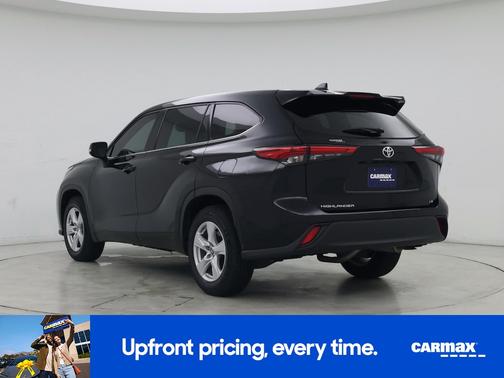 Black 2021 Toyota Highlander LE
