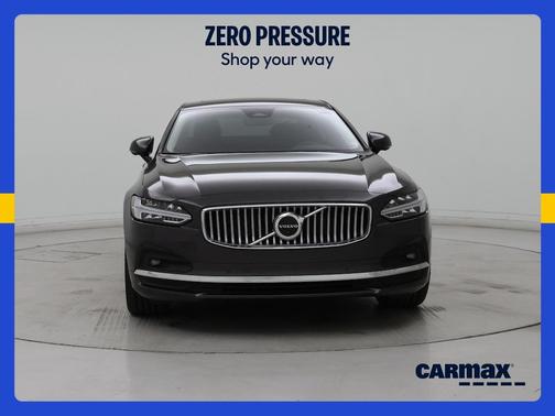 Gray 2023 Volvo S90 B6 Ultimate