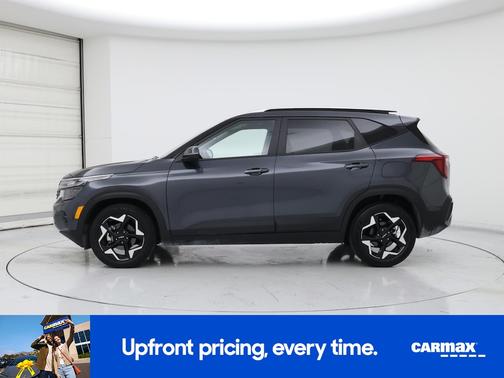 Gray 2025 Kia Seltos S