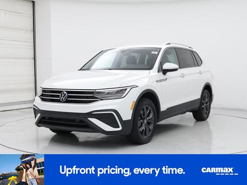 White 2023 Volkswagen Tiguan SE