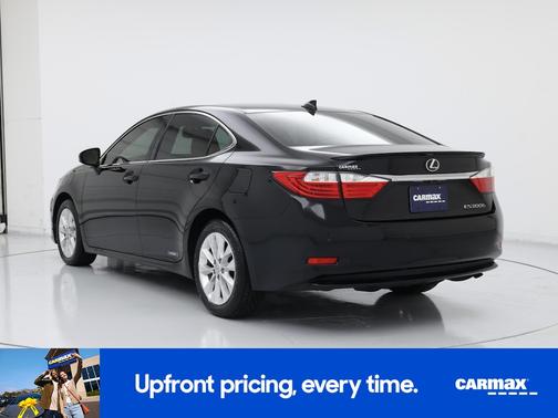 2015 Lexus ES 300h