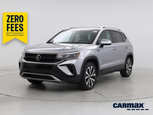 Silver 2024 Volkswagen Taos SE