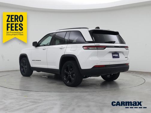 White 2023 Jeep Grand Cherokee Limited