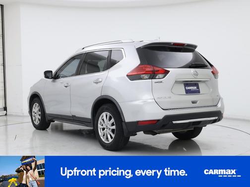 Silver 2017 Nissan Rogue SV