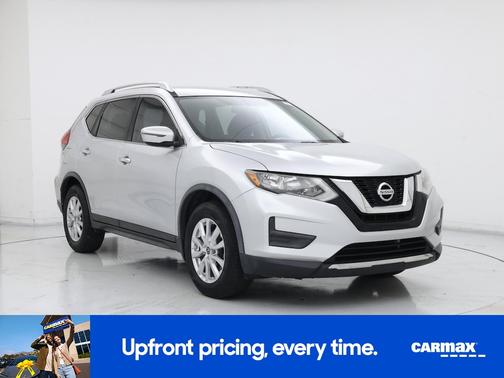 Silver 2017 Nissan Rogue SV