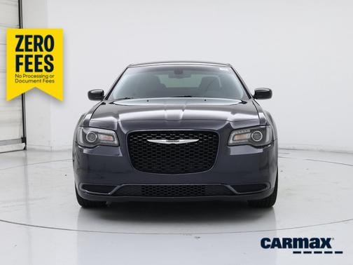 Gray 2018 Chrysler 300 Touring
