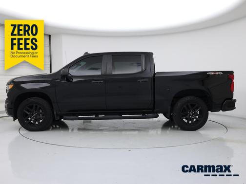 Black 2022 Chevrolet Silverado 1500 Custom