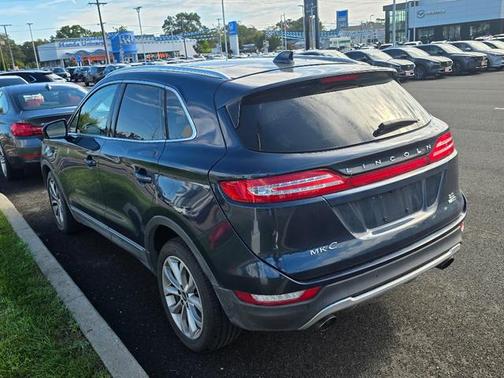 2015 Lincoln MKC Base