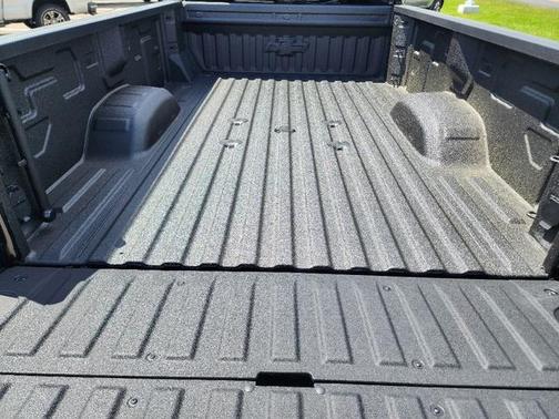 2025 Chevrolet Silverado 3500 High Country