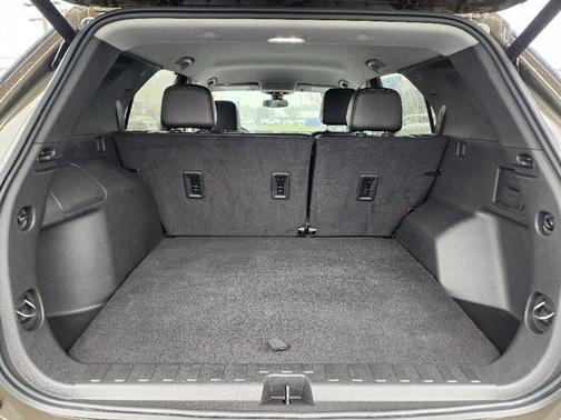 2023 Chevrolet Equinox Premier w/1LZ