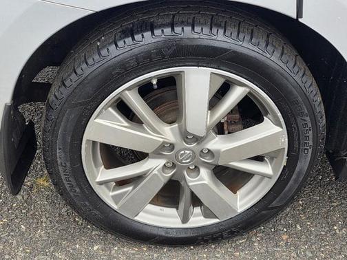 2015 Nissan Pathfinder Platinum