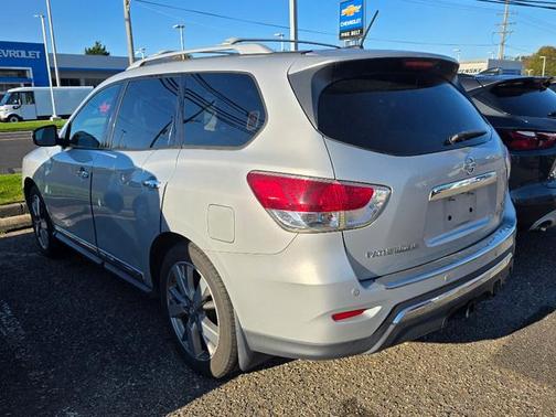 2015 Nissan Pathfinder Platinum