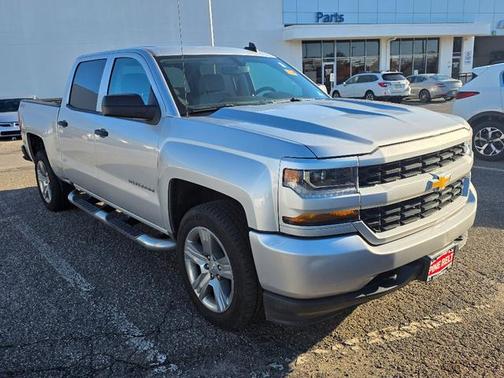 2018 Chevrolet Silverado 1500 Custom