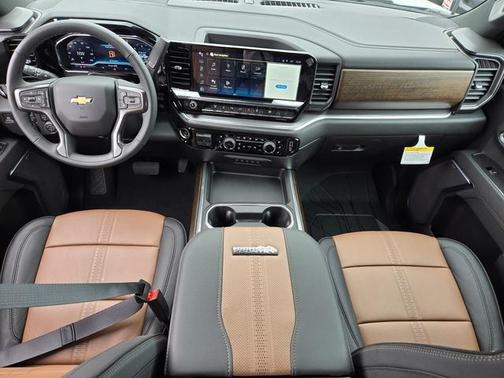 2025 Chevrolet Silverado 3500 High Country