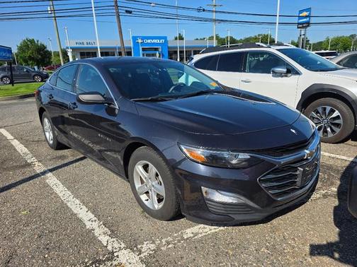 2022 Chevrolet Malibu 1LS