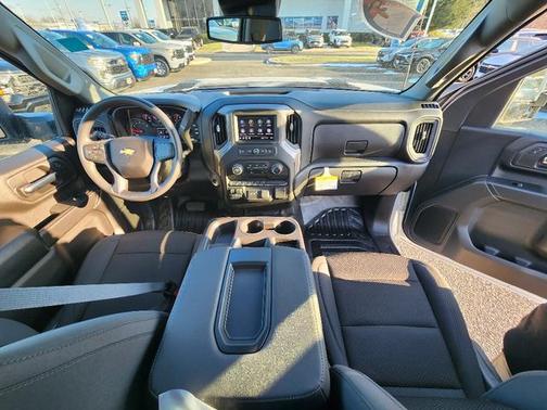 2025 Chevrolet Silverado 3500 WT