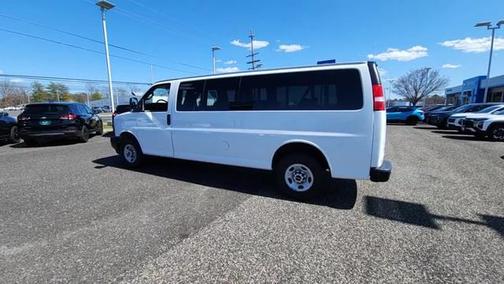 2023 GMC Savana 3500 RWD 3500 Extended Wheelbase LS