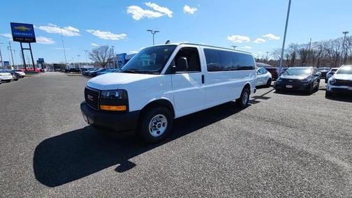 2023 GMC Savana 3500 RWD 3500 Extended Wheelbase LS