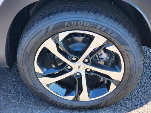 2025 Chevrolet Trax FWD 1RS