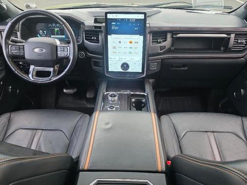 Agate Black Metallic 2023 Ford Expedition Platinum