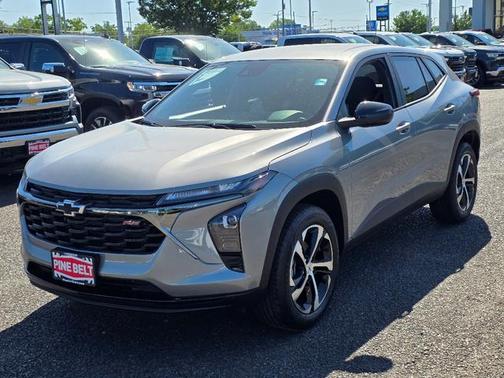 2025 Chevrolet Trax FWD 1RS