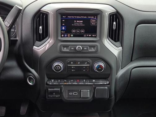 2025 Chevrolet Silverado 2500 Custom