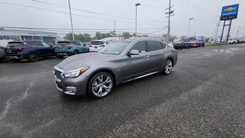 2015 INFINITI Q70L 3.7