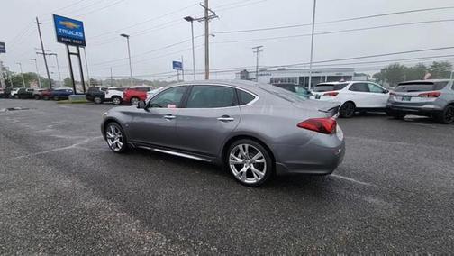 2015 INFINITI Q70L 3.7