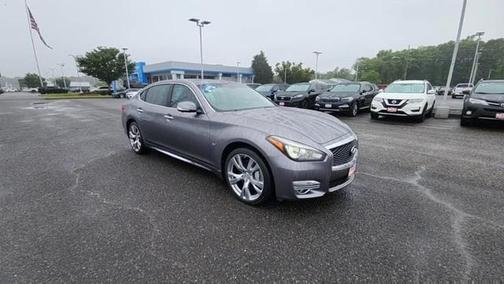 2015 INFINITI Q70L 3.7