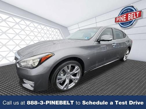 2015 INFINITI Q70L 3.7