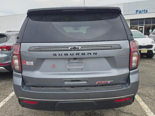 Satin Steel Metallic 2021 Chevrolet Suburban RST