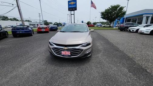 2022 Chevrolet Malibu FWD LT