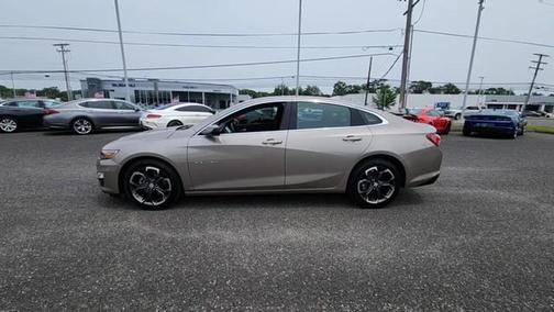 2022 Chevrolet Malibu FWD LT