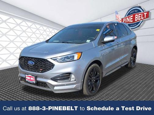 Iconic Silver Metallic 2024 Ford Edge ST